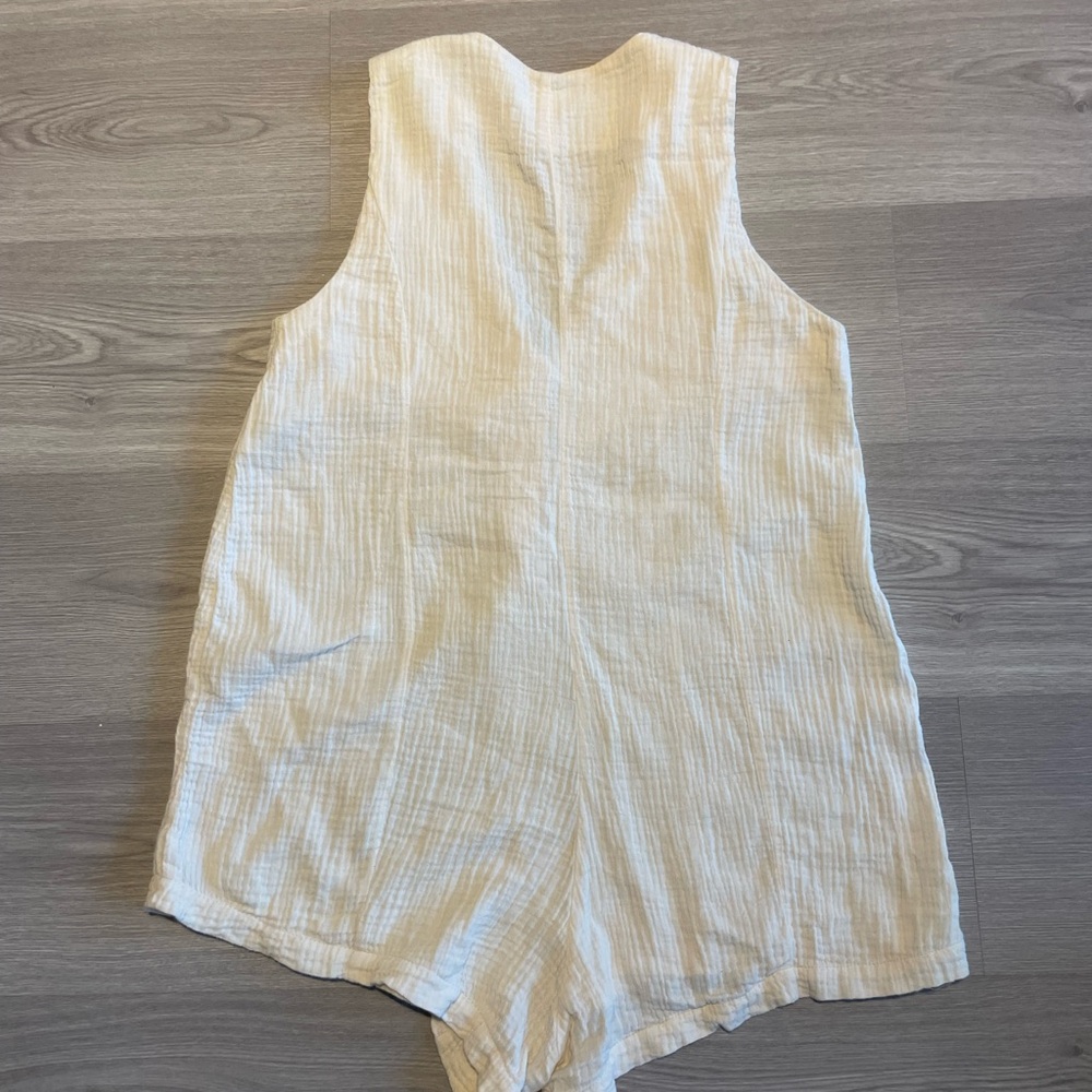 Rhythm Cream Jumpsuit Romper - 100% cotton - soft muslin - Picture 2 of 4